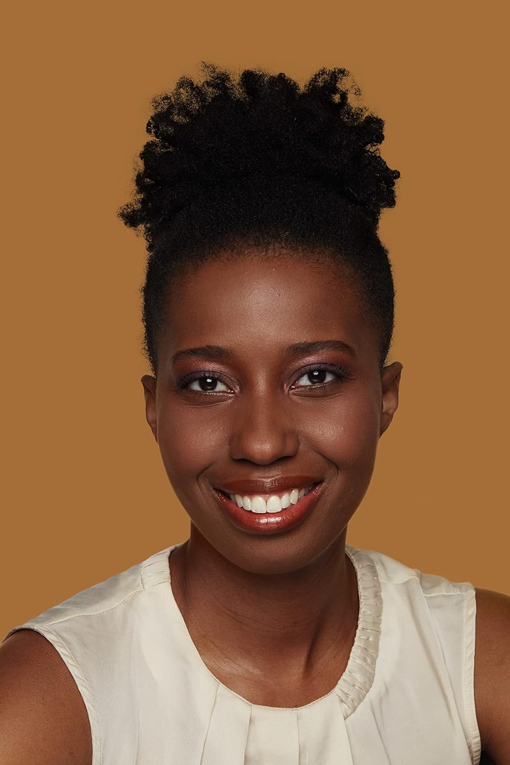 L'Oreal Paris Makeup True Match Super-Blendable Liquid Foundation, Spiced Latte W9, 1 Fl Oz,1 Count